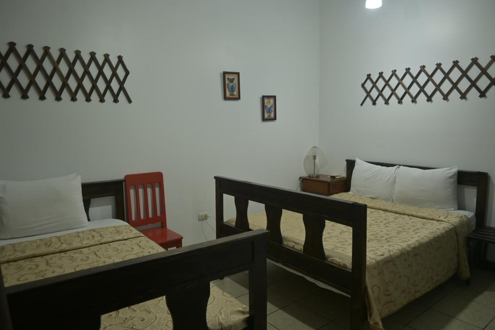 Hotel Las Colinas La Fortuna Luaran gambar