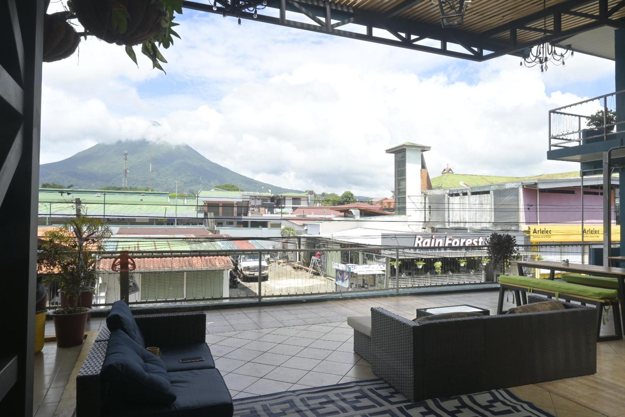 Hotel Las Colinas La Fortuna Luaran gambar