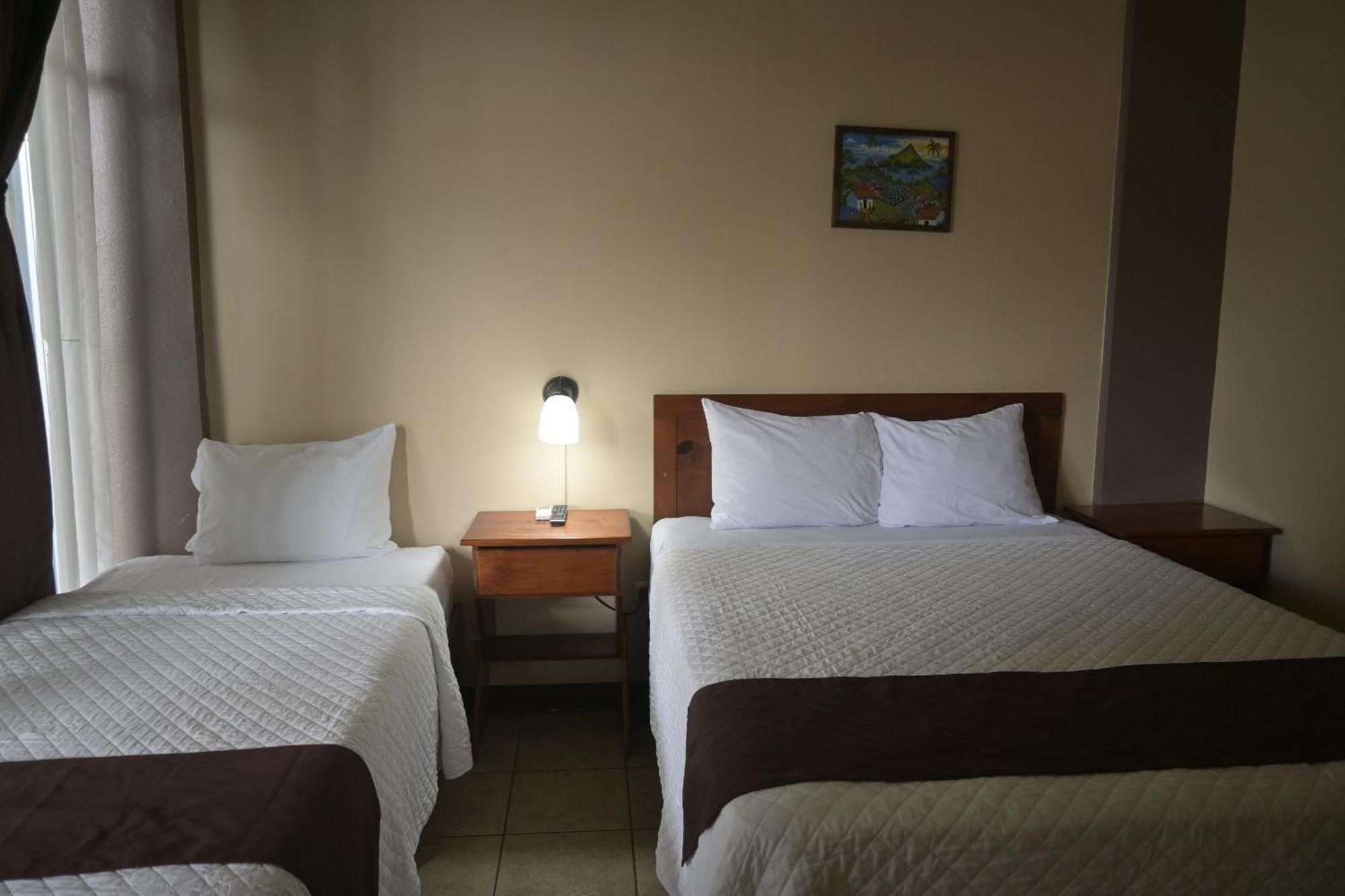 Hotel Las Colinas La Fortuna Luaran gambar