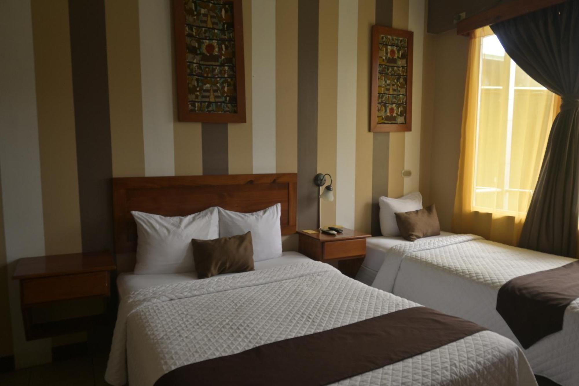 Hotel Las Colinas La Fortuna Luaran gambar