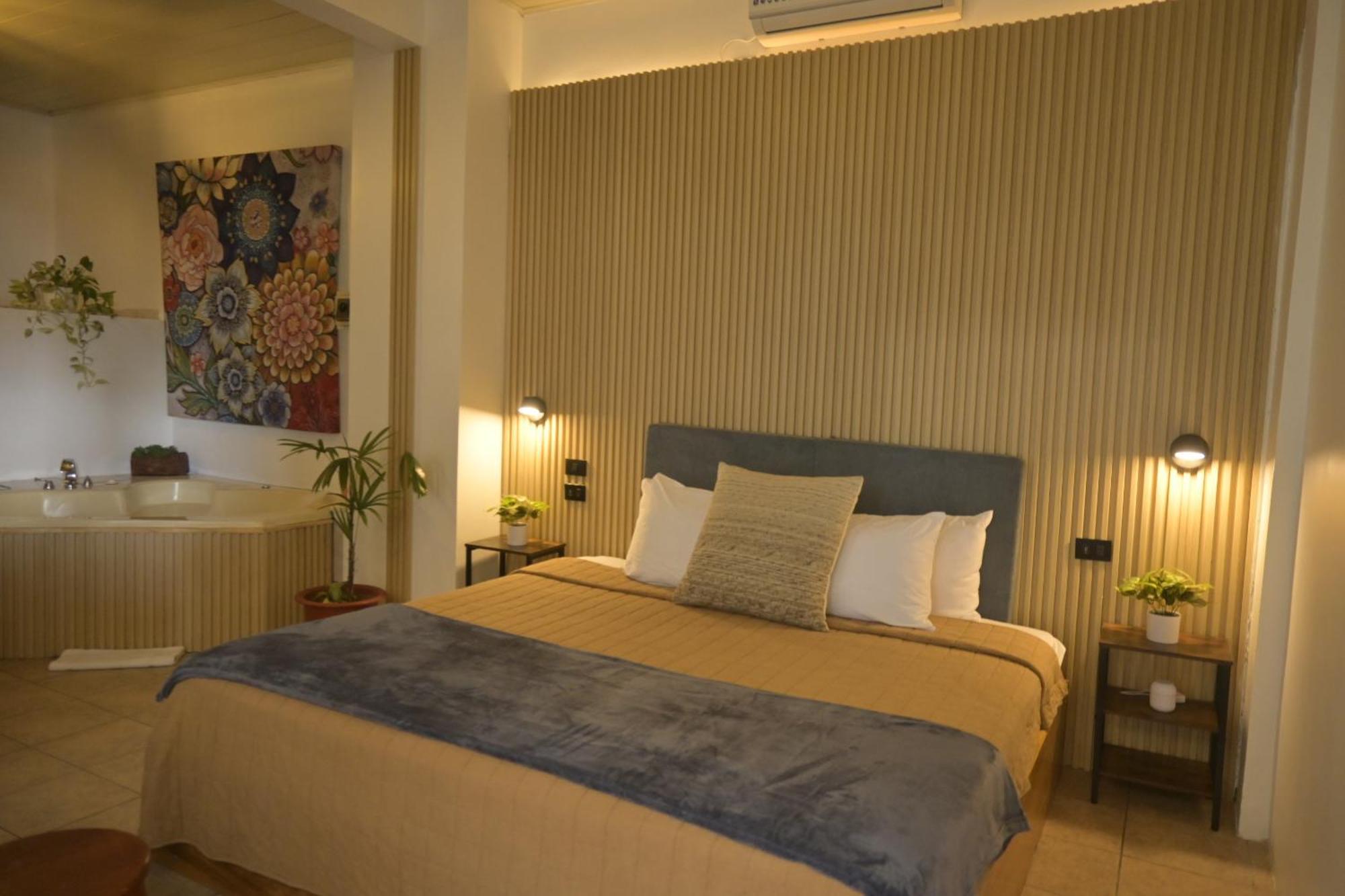 Hotel Las Colinas La Fortuna Luaran gambar